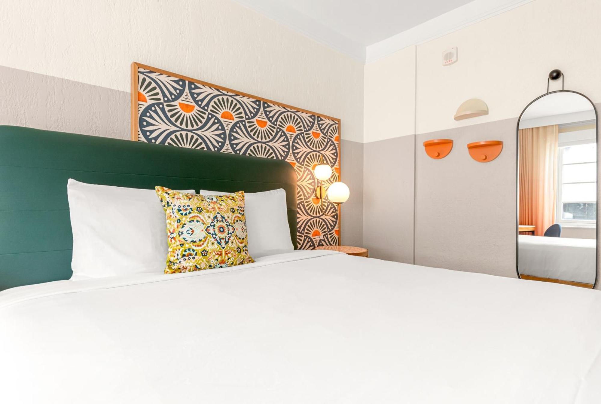 Hotel Plaza Miami Beach